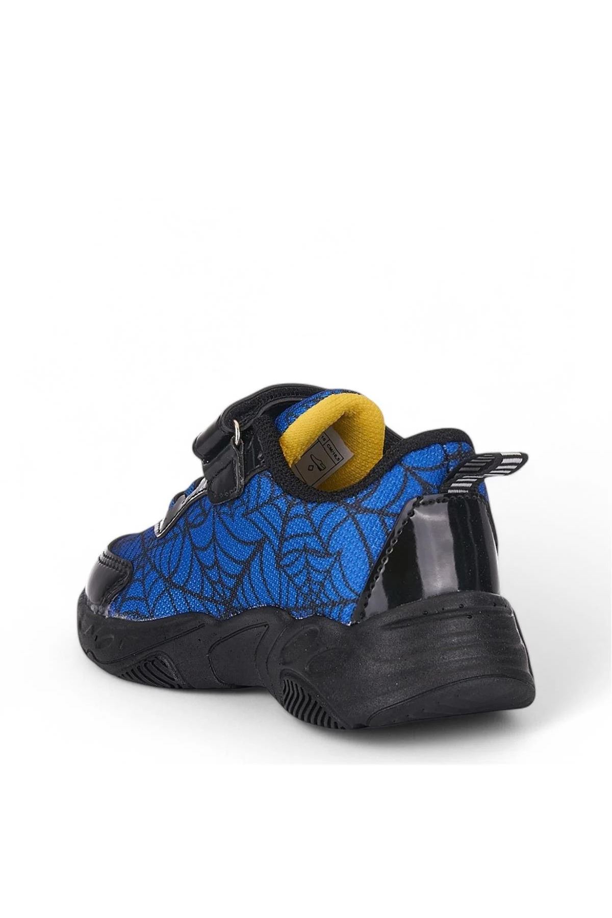 Işıklı Erkek Çocuk Sneaker Ayakkabı – Hafif Anatomik Spor Ayakkabı