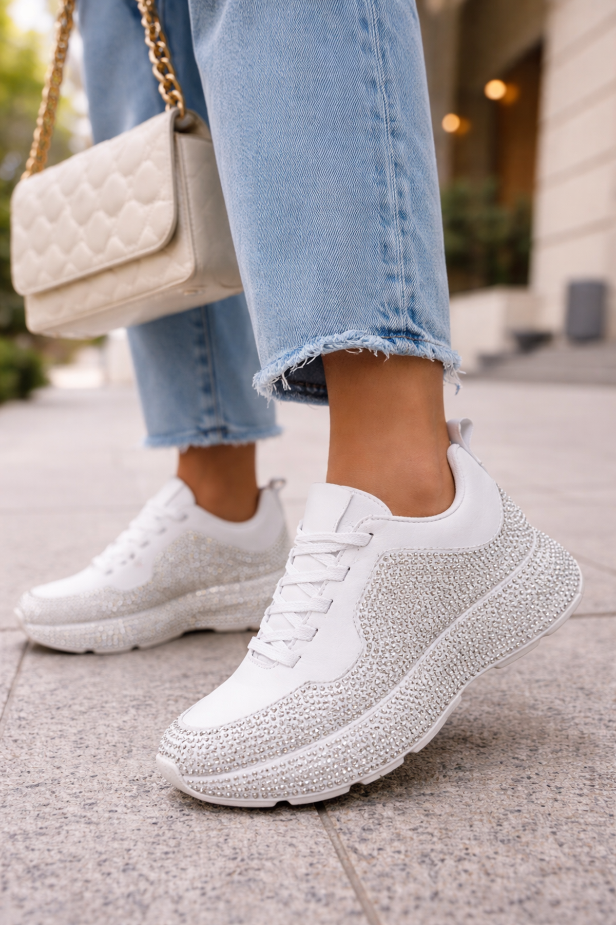Kadın Beyaz Taşlı Sneaker Spor Ayakkabı Kalın Taban Rahat Günlük Şık Parlak Model