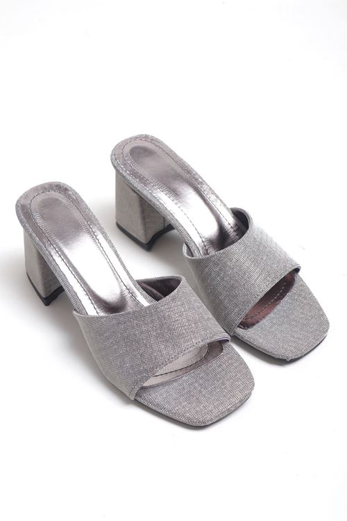 Taşlı Ve Sade Alçak Topuklu Abiye Terlik 7 Cm Topuklu