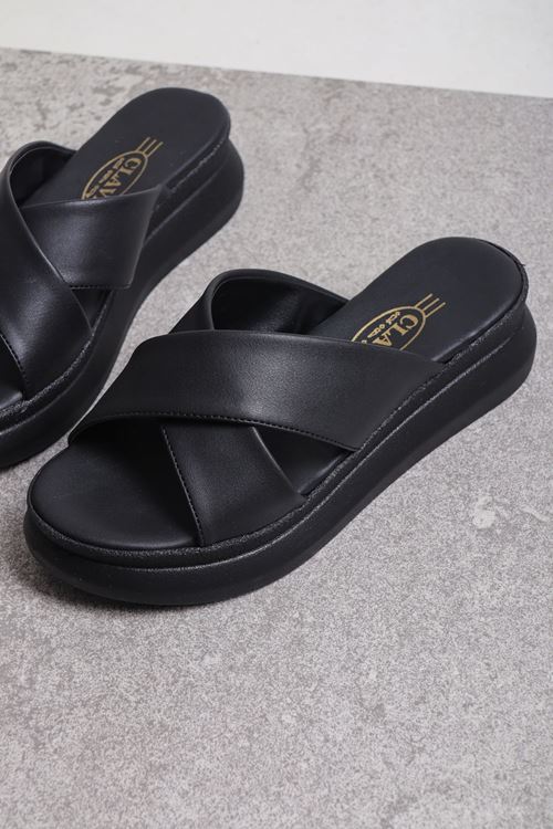 Alçak 4 Cm Dolgu Topuk Çapraz Kalın Bant Fashion Terlik