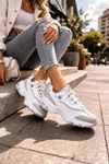Kadın Beyaz Kalın Taban Simli Detaylı Günlük Sneaker Spor Ayakkabı
